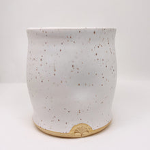 Load image into Gallery viewer, ceramic candle - 2024 season
