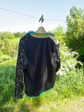 Load image into Gallery viewer, no. 1 Stars fleece pullover