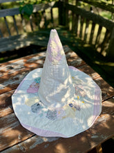 Load image into Gallery viewer, WHITE BLOOM - quilted witch hat

