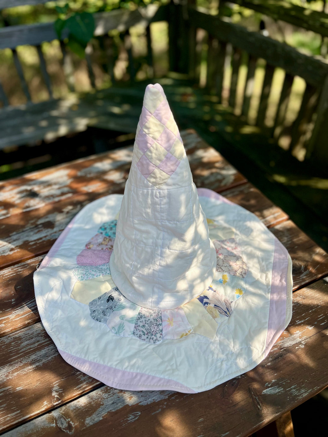 WHITE BLOOM - quilted witch hat