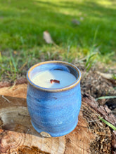 Load image into Gallery viewer, ceramic candle 2025
